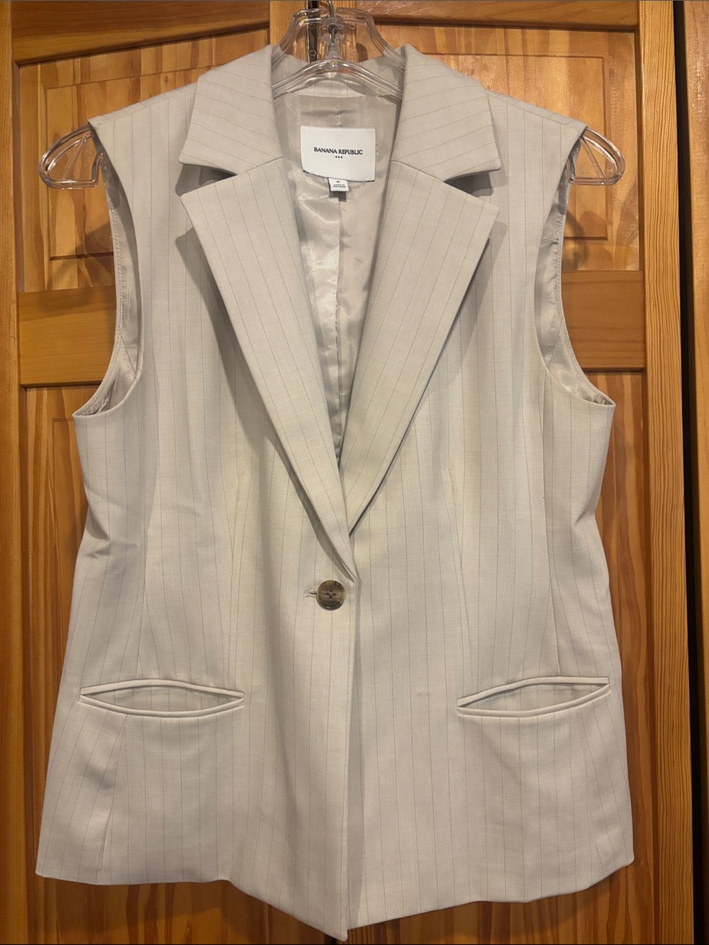 Banana Republic Women's Light Cream Pinstripe Sleeveless Blazer Vest